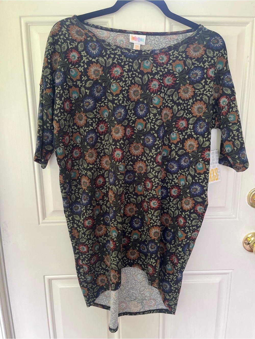 Lularoe XXS Black Background Irma Floral Pattern Boho Summer Hi-Lo